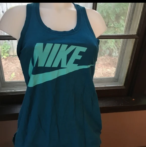 Size xs blue Nikes workout athletic top - Picture 3 of 16